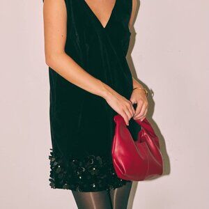 NWT BOUTIQUE CLOTHING